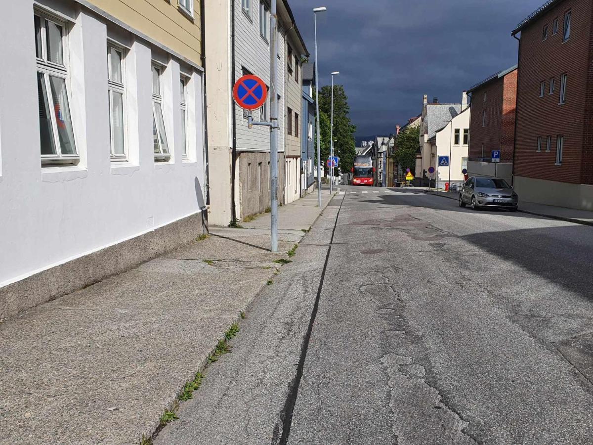 Near Brosundet, Newly Refurnished, Free Street Parking Lägenhet Ålesund Exteriör bild